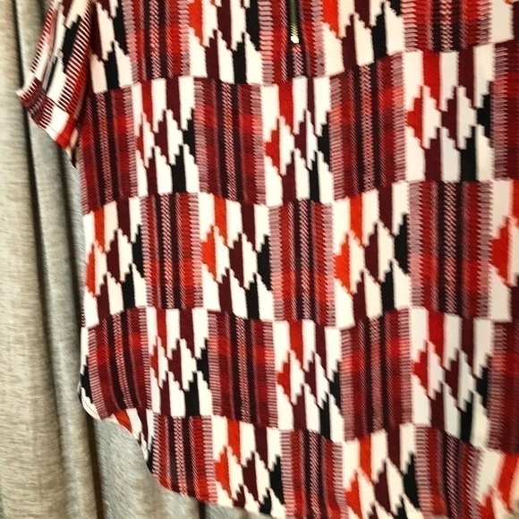 Michael Michael Kors Red & Cream Southwestern Print Sheer Short Sleeve Top Small - Picture 12 of 13